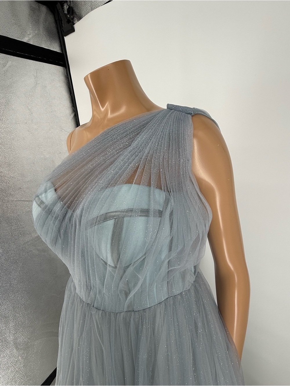 MAC DUGGAL Blue Glitter One-Shoulder Ombre Gown Size 8 - Picture 3 of 10